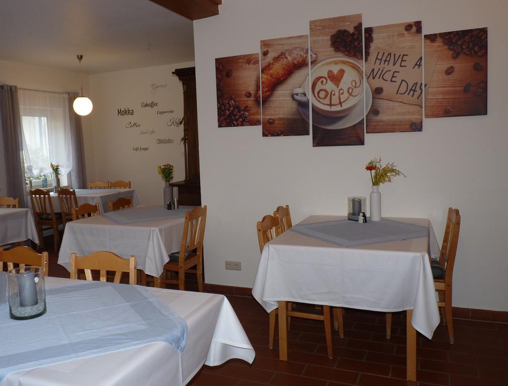 Gaestehaus Bacchus Wachenheim an der Weinstraße Kültér fotó